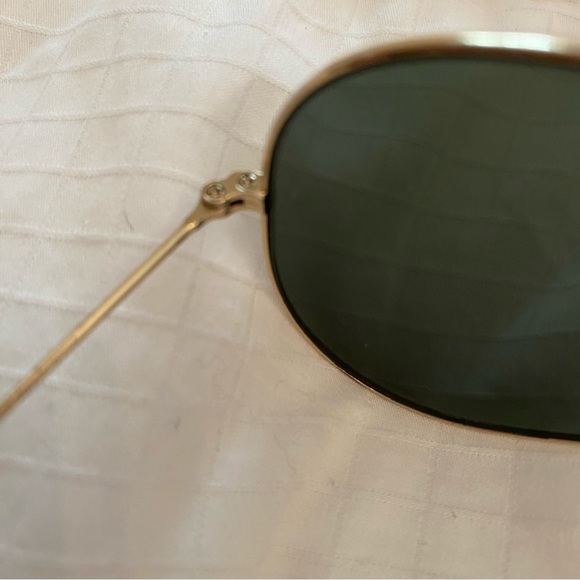 Ray-Ban Gold Aviator Sunglasses - Picture 13 of 14